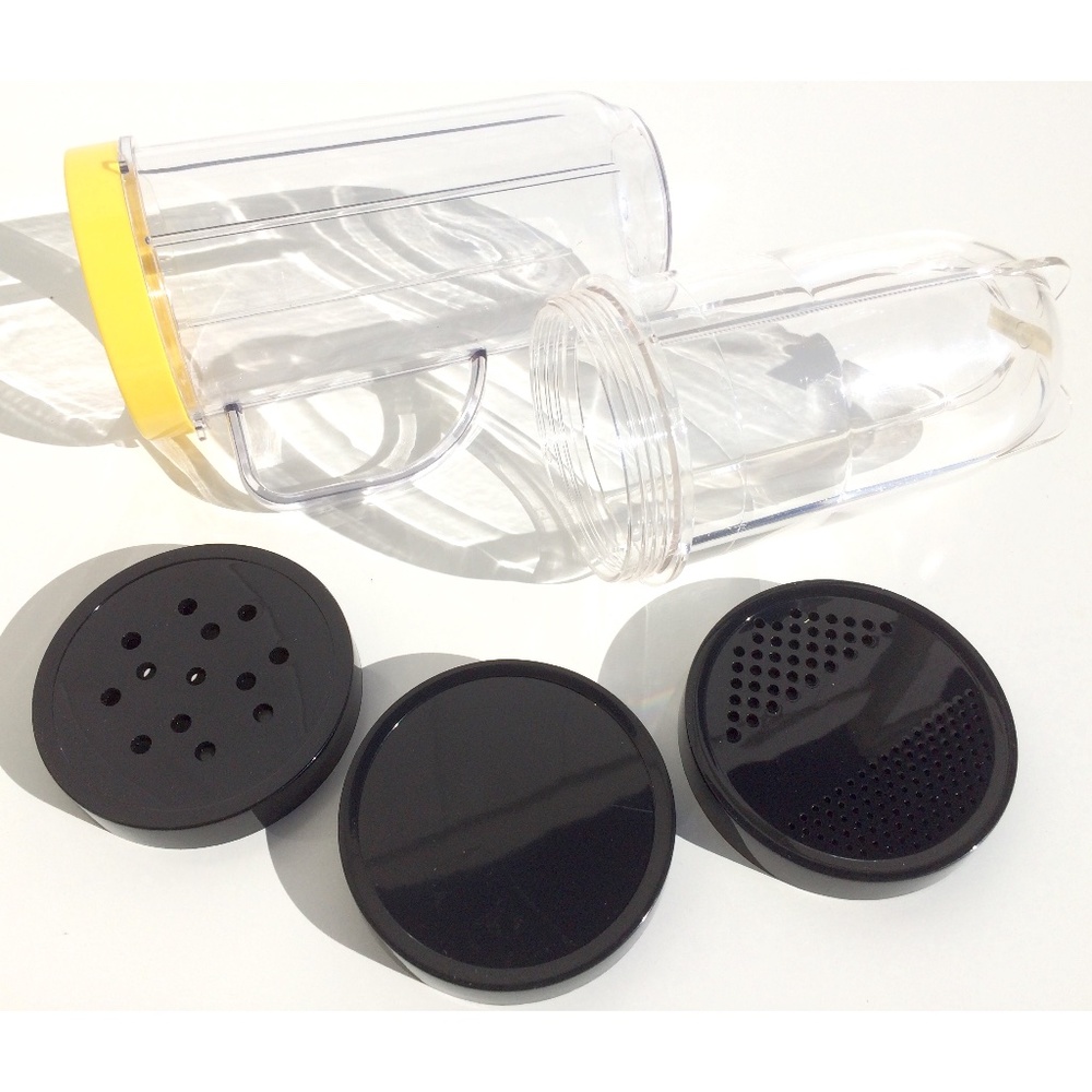 Magic Bullet bundle  cup  tall mug  and lids  replacement parts